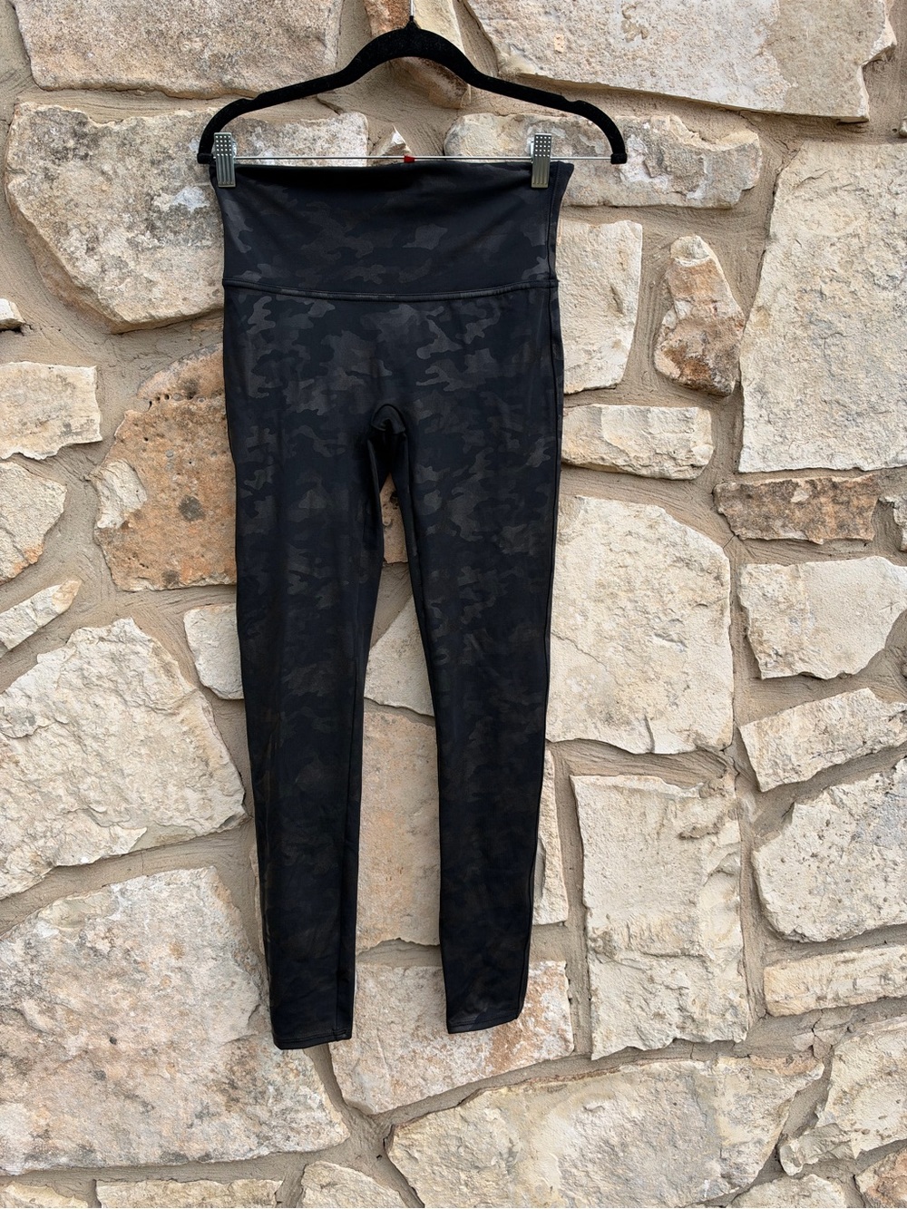 Spanx faux leather camo leggings size large